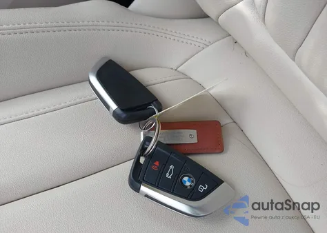 2021 BMW X4 xDrive30I from USA, damaged, VIN 5UX2V1C06M9H01057